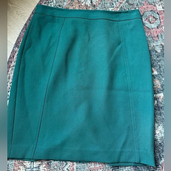 Halogen Pencil Skirt - Picture 1 of 3